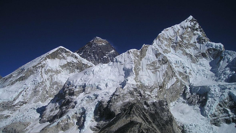 Everest artıq ən hündür deyil: Alimlər ondan 100 dəfə 