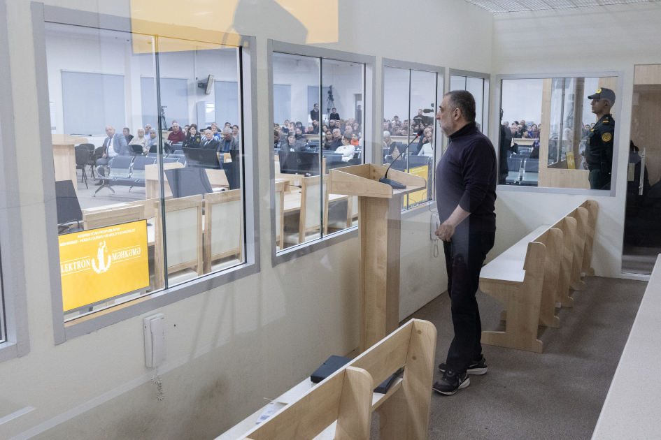 Ruben Vardanyanın məhkəməsində zərərçəkmiş şəxslərin ifadələri dinlənildi (FOTO)