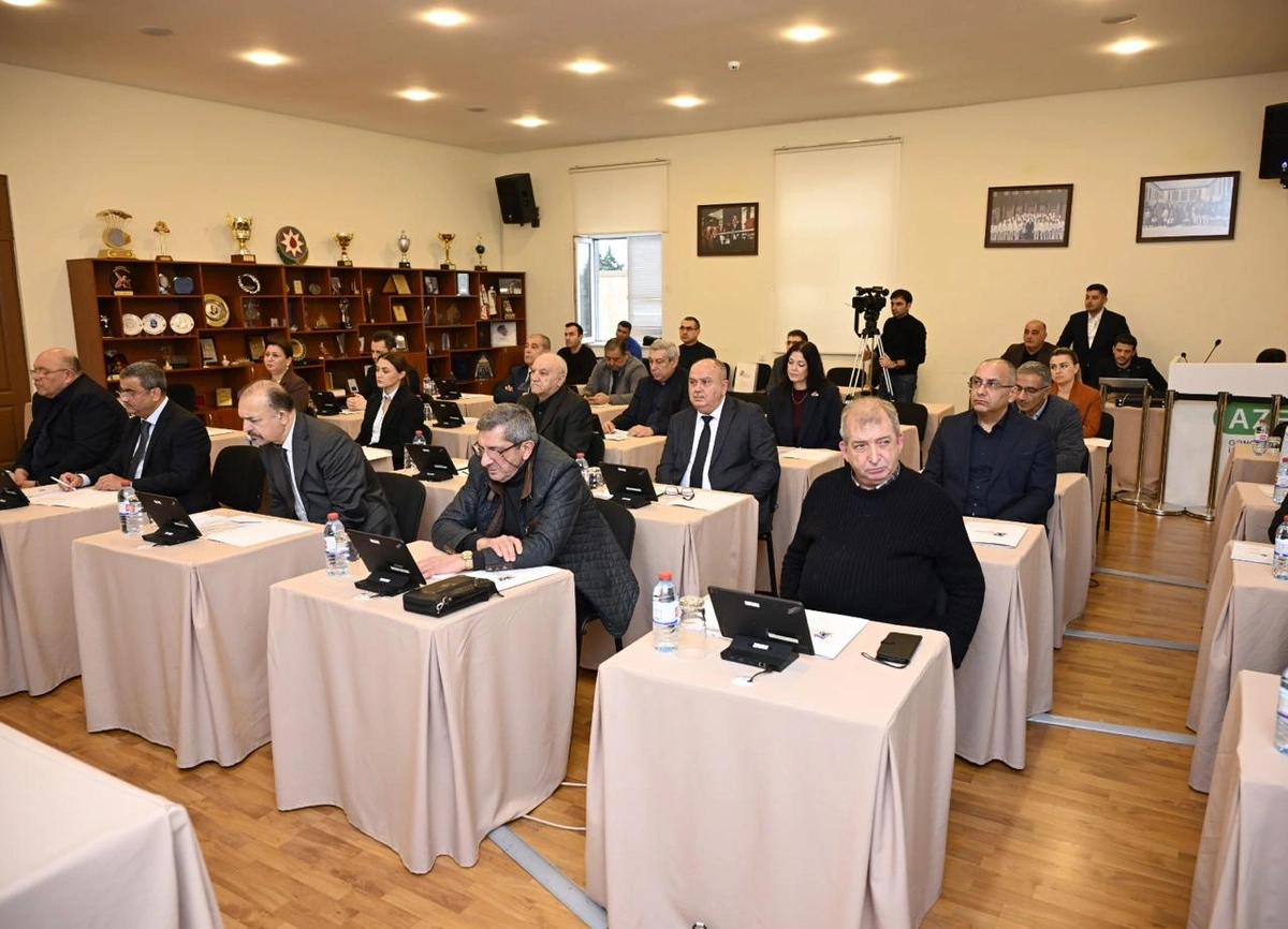 Balakişi Qasımov yenidən federasiya prezidenti seçildi (FOTO)