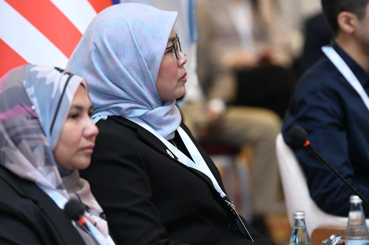 Bakıda ilk dəfə D-8 Gənclər Dialoqu keçirilir (FOTO)