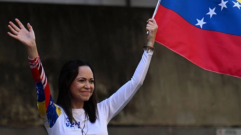 Nobel mükafatçısı mərasimdən əvvəl yoxa çıxdı: Maçado haradadır?