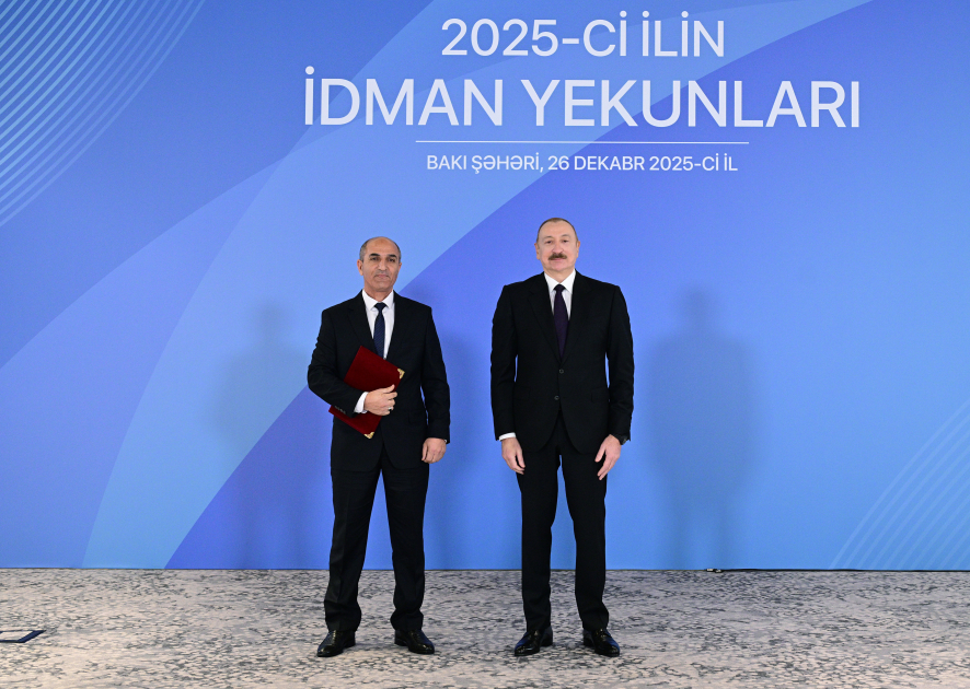 İlham Əliyev bu idmançılara ev verdi (FOTO)