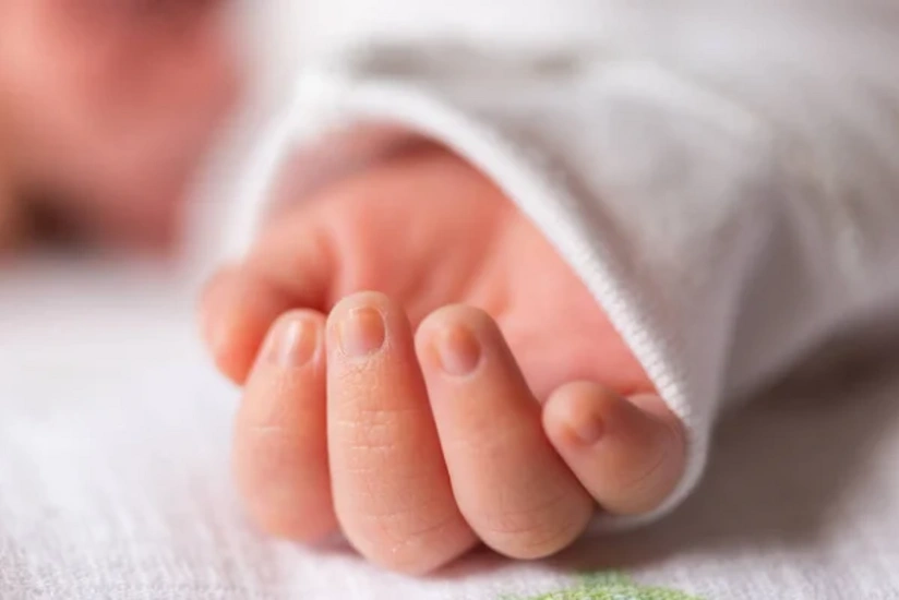 TƏBİB: 14 yaşlı ana və körpəsinin vəziyyəti kafidir