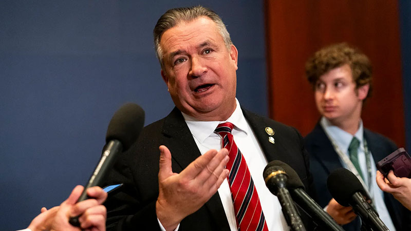 Konqresmen Trampı Ukraynanın “Putinin iqamətgahına hücum