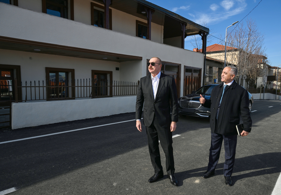 Prezident Xankəndiyə səfər edib (YENİLƏNİB)