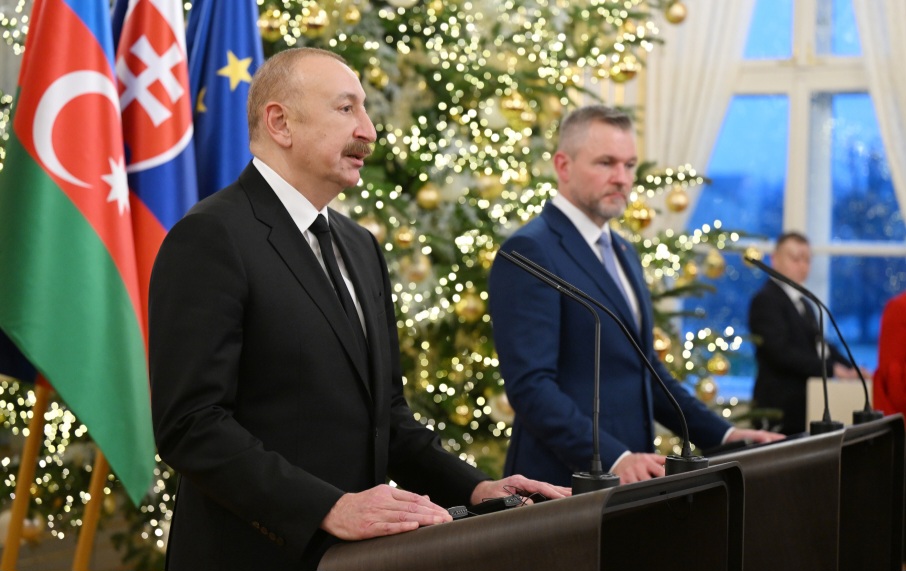 Azərbaycan və Slovakiya prezidentləri mətbuata bəyanatlarla çıxış etdi (YENİLƏNİB)