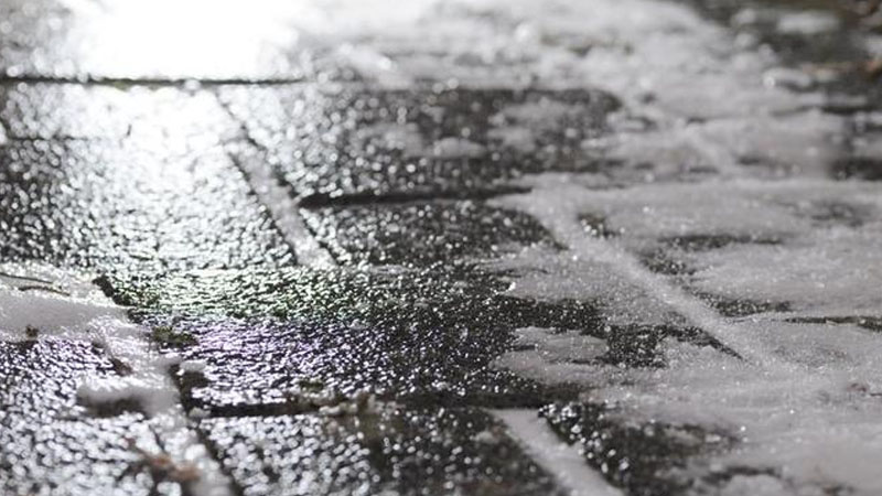 Sabah bəzi yollar buz bağlayacaq