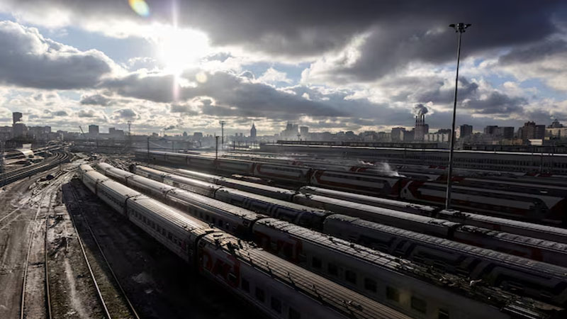 Borclar Rusiya Dəmir Yollarını 