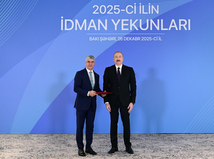 İlham Əliyev bu idmançılara ev verdi (FOTO)