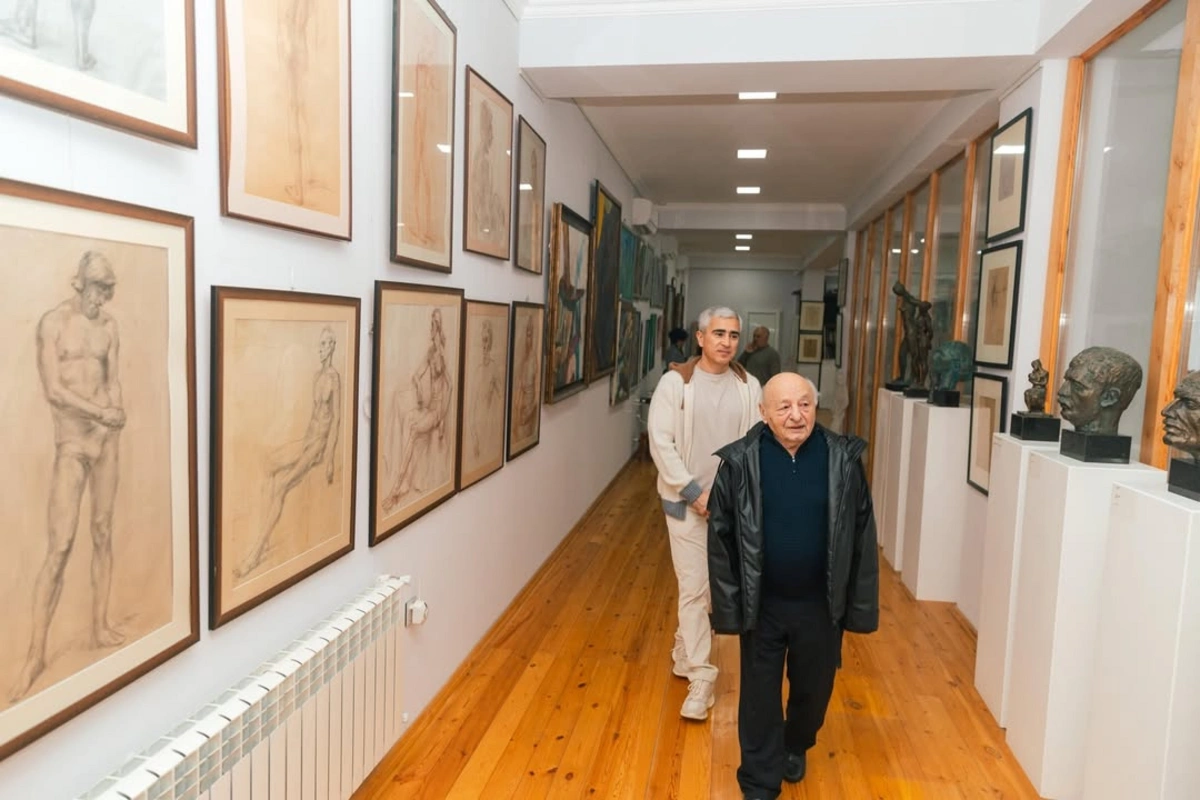 Anar Ələkbərov Ömər Eldarovu evində ziyarət etdi (FOTO)