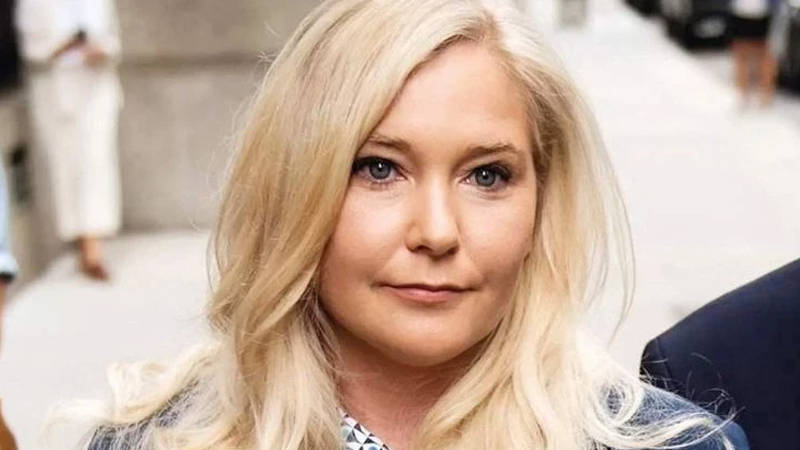 Epşteyn kitabı 2 ayda 1 milyon nüsxə satdı