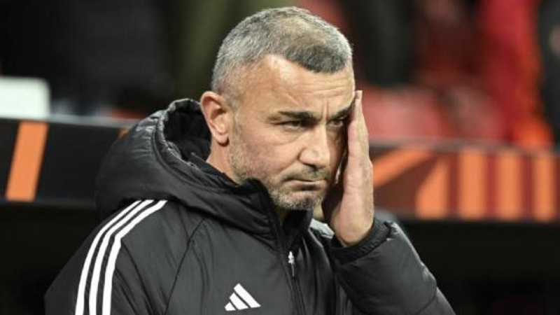 Qurban Qurbanov bu futbolçuları 