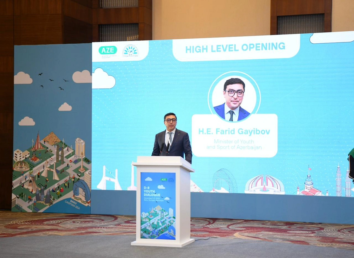 Bakıda ilk dəfə D-8 Gənclər Dialoqu keçirilir (FOTO)