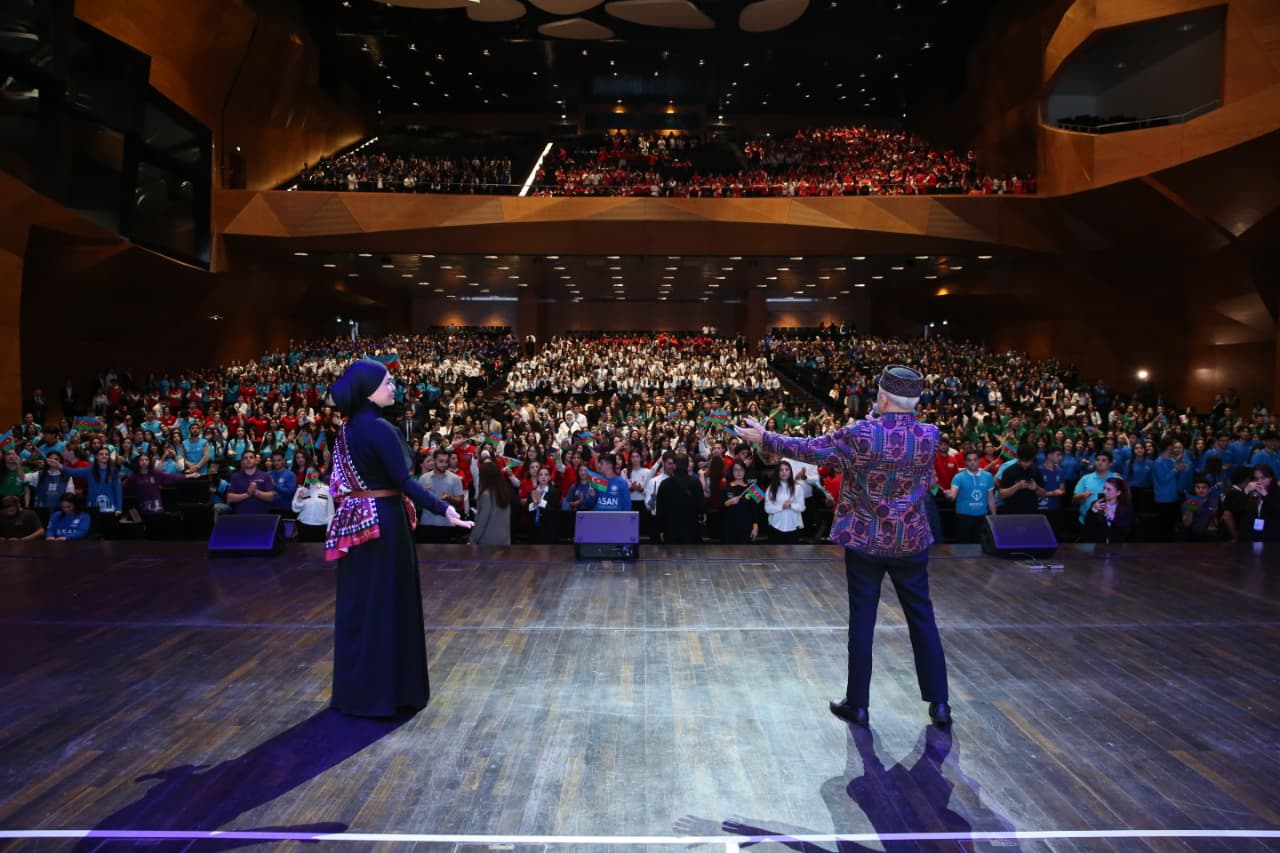 Azərbaycan Könüllülərinin VIII Həmrəylik Forumu baş tutd (FOTO)