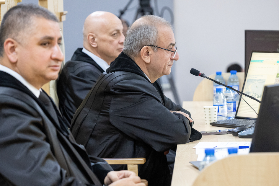 Ermənistan vətəndaşlarının məhkəməsi təqsirləndirilən şəxslərin son söz çıxışları ilə davam etdirildi