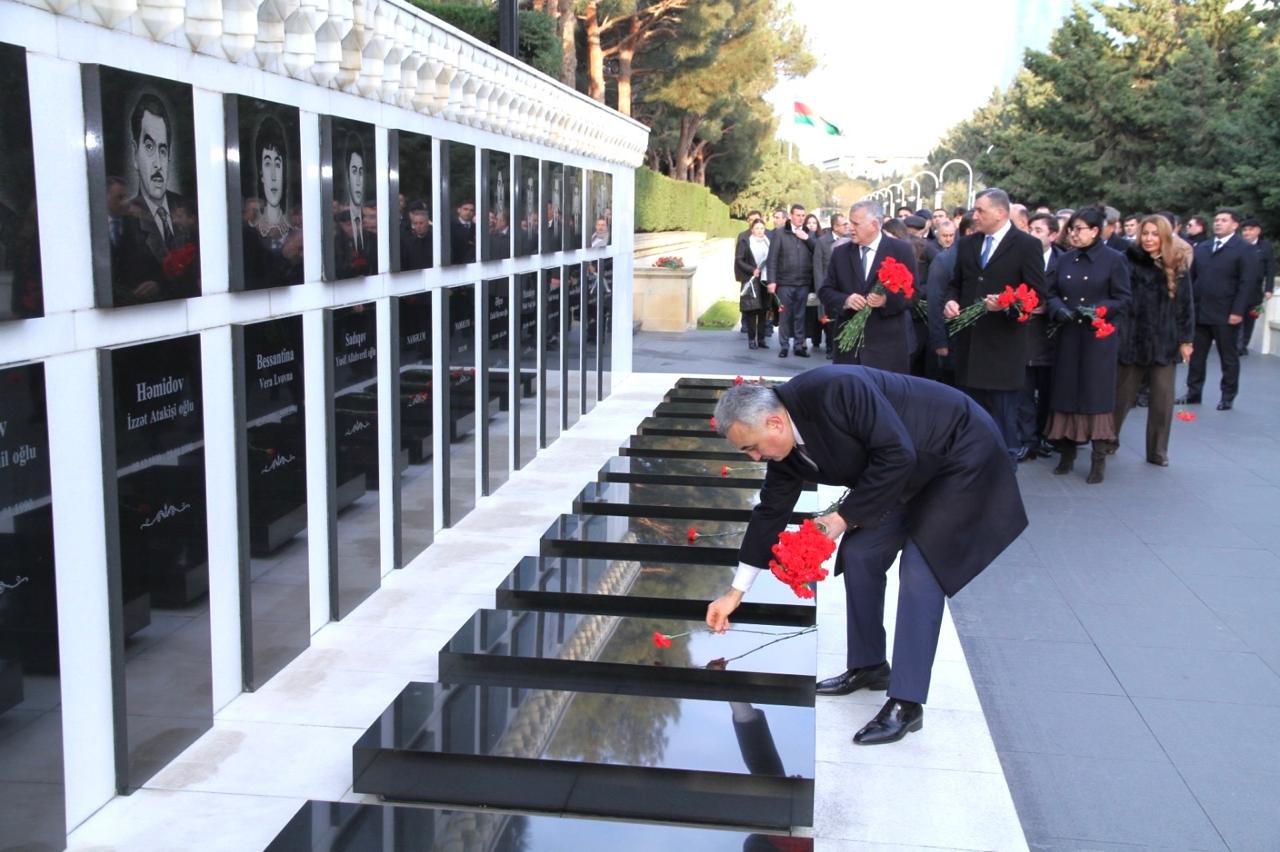 Vəkil Günü münasibətilə Vəkillər Kollegiyasının təntənəli mərasimi keçirilib