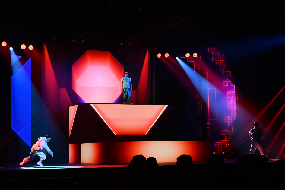 İlham Əliyev Əbu-Dabidə BƏƏ Prezidenti ilə görüşdü (YENİLƏNİB)