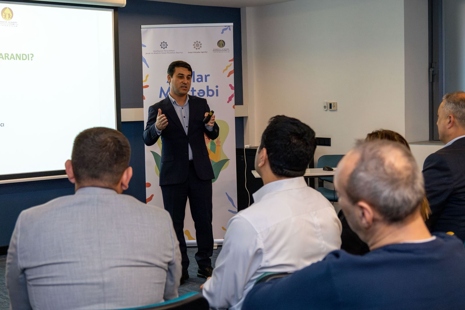 “Atalar məktəbi” proqramının icrasına start verildi (FOTO)