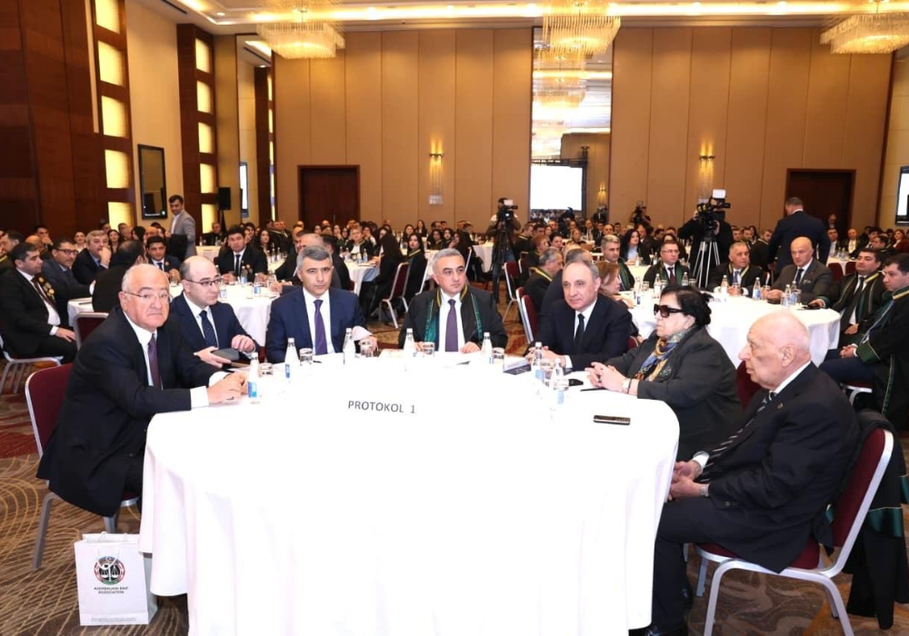 Vəkil Günü münasibətilə Vəkillər Kollegiyasının təntənəli mərasimi keçirilib