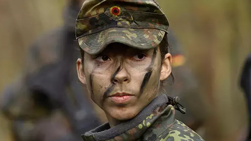 Müharibə həyəcanı: Avropanın hansı ölkələrində məcburi və ya könüllü hərbi xidmət var?