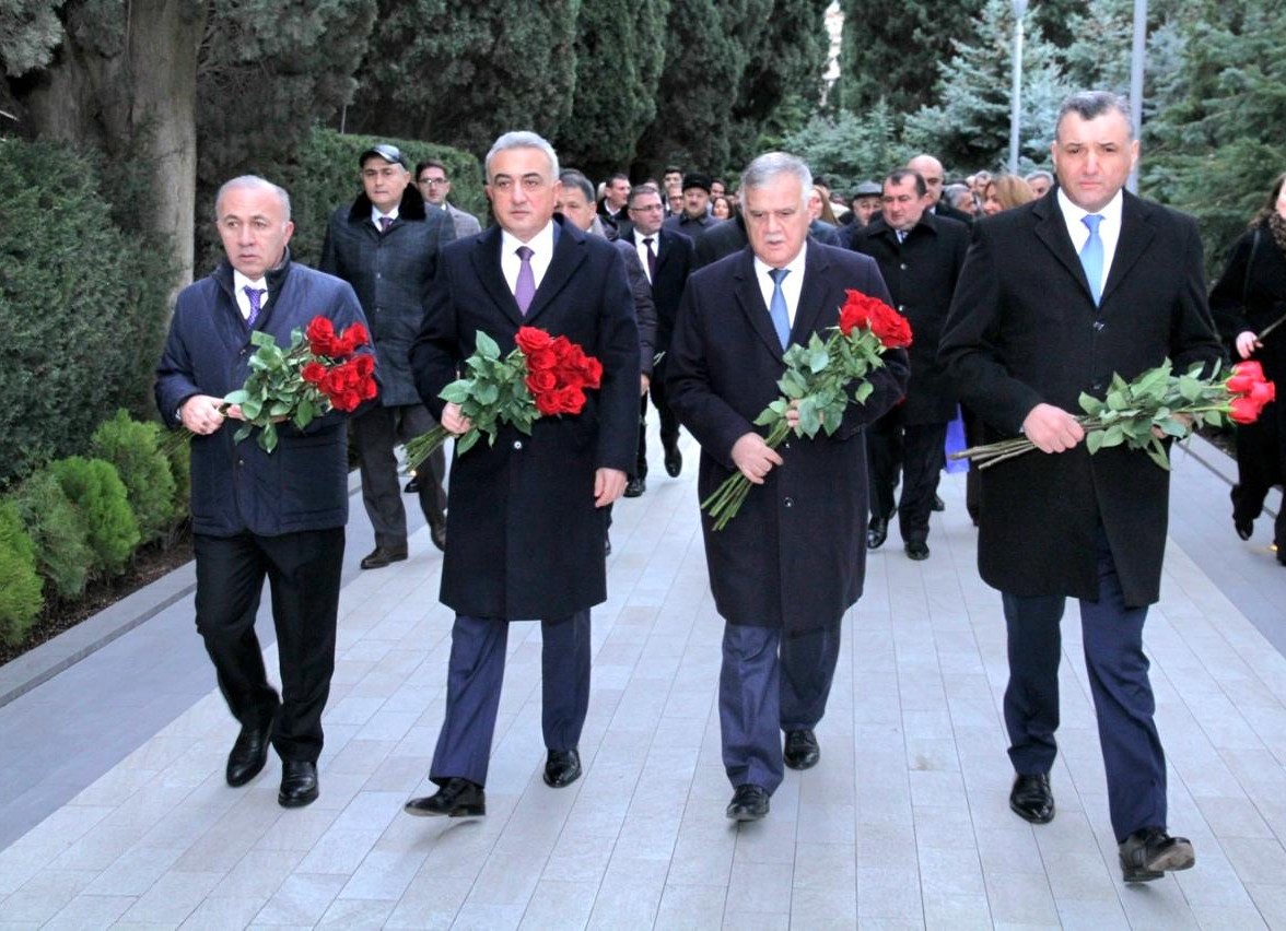 Vəkil Günü münasibətilə Vəkillər Kollegiyasının təntənəli mərasimi keçirilib