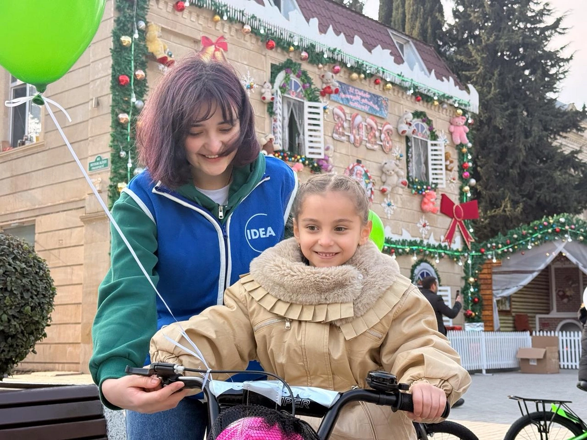 Leyla Əliyevanın təşəbbüsü ilə Yevlaxda uşaqlar üçün Yeni il tədbiri keçirildi (FOTO)