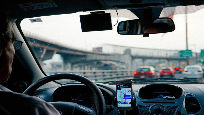 Eşitmə məhdudiyyətli taksi sürücüləri sərnişinlərin həyatı üçün təhlükəlidirmi?