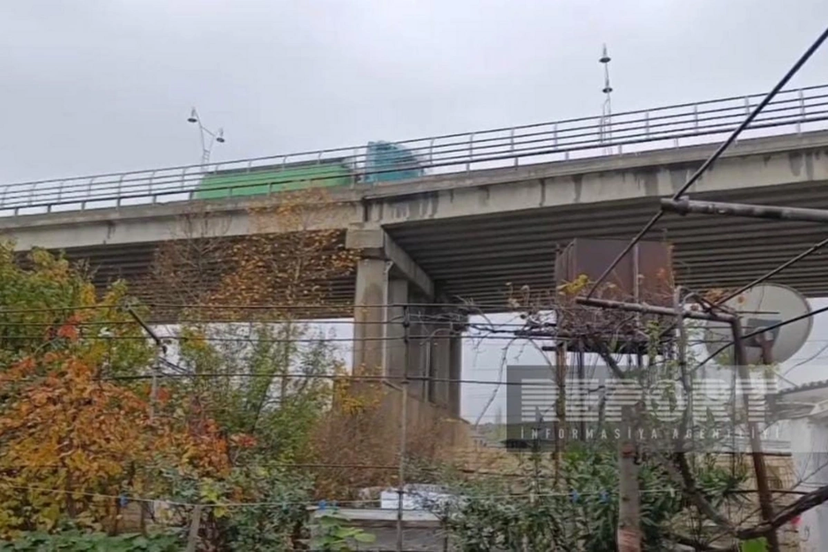 Şabran körpüsünün ətrafındakı bəzi evlər qəzalı vəziyyətə düşüb (FOTO)