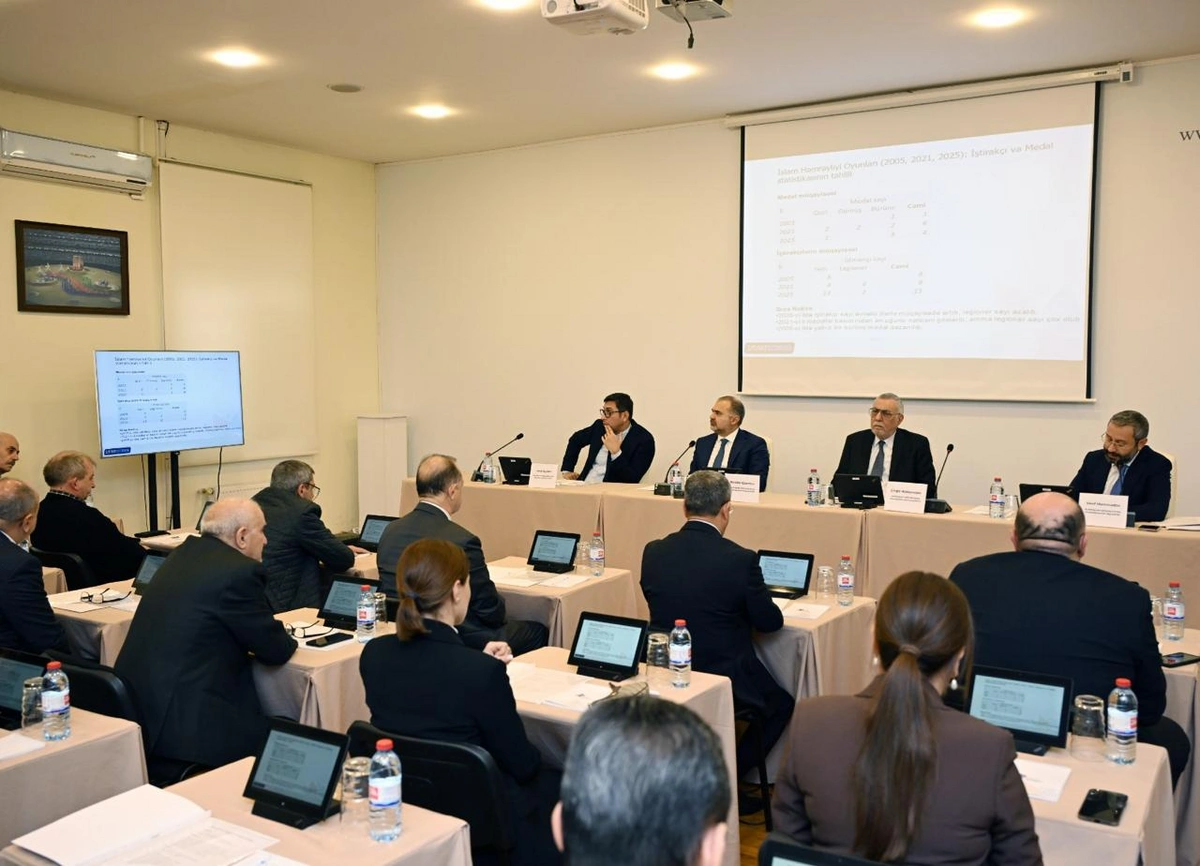 Balakişi Qasımov yenidən federasiya prezidenti seçildi (FOTO)