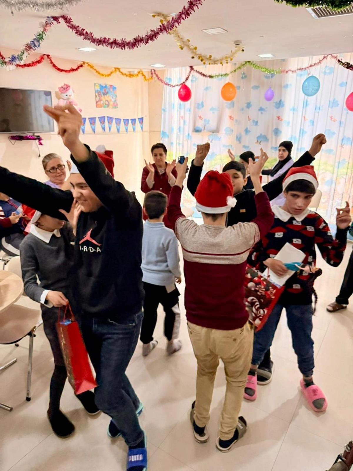 Leyla Əliyevanın təşəbbüsü ilə Mingəçevirdə uşaqlar üçün Yeni il tədbiri keçirildi (FOTO)