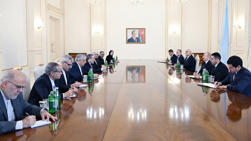 Prezident İranın xarici işlər nazirini qəbul etdi (FOTO)
