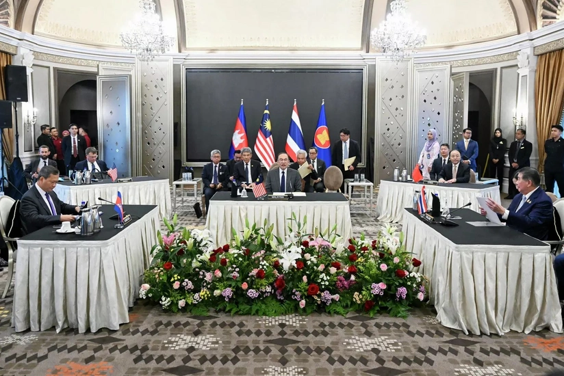 Tailand və Kamboca arasında atəşkəs sazişi imzalandı