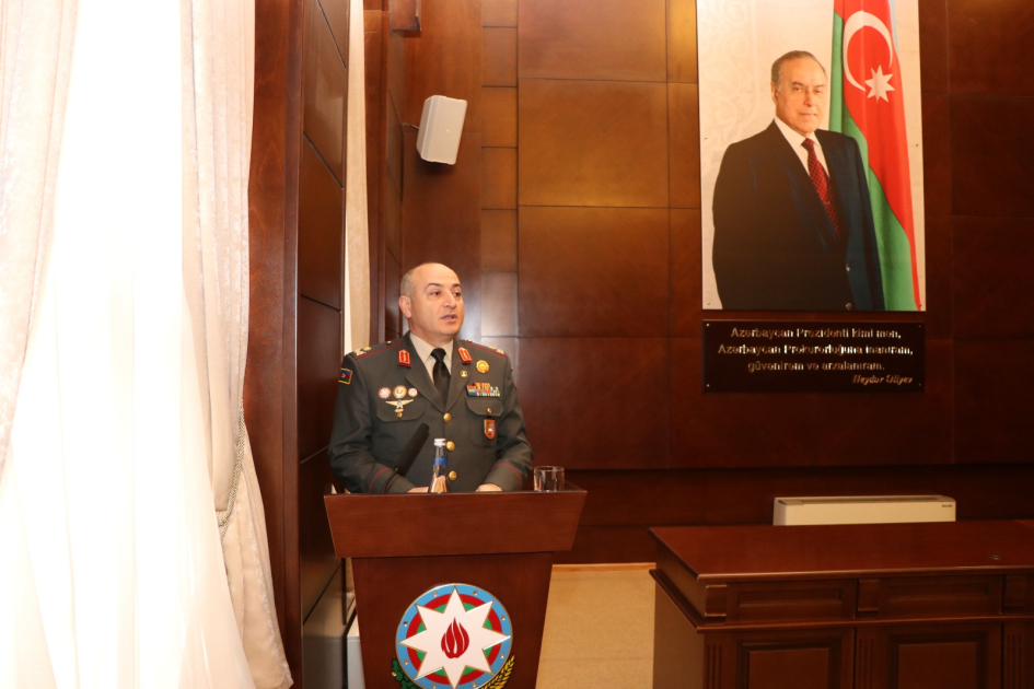 Hərbi Prokurorluqda Ümummilli Lider Heydər Əliyevin anım gününə həsr olunan tədbir keçirildi (FOTO)