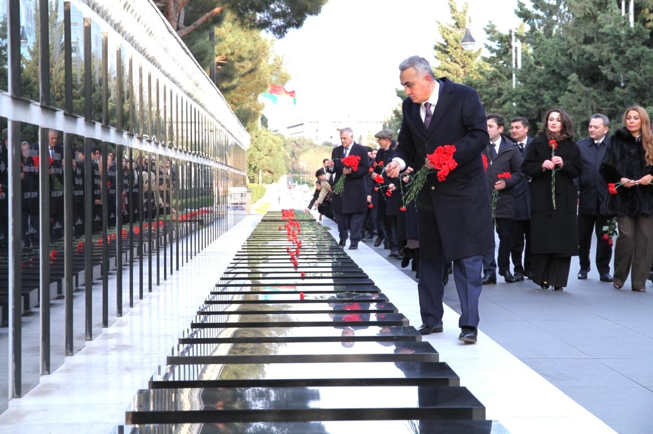 Vəkil Günü münasibətilə Vəkillər Kollegiyasının təntənəli mərasimi keçirilib