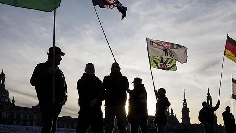 Almanyada irqçilik hesabatı: Müsəlmanlar və qaradərililər ayrı-seçkiliyə məruz qalır