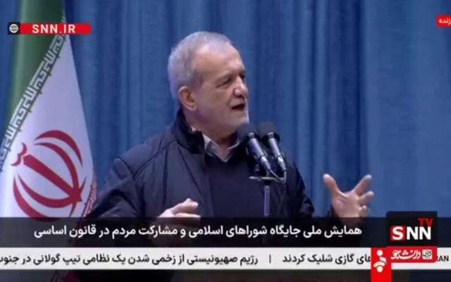 Pezeşkian tənqidlərə Azərbaycan dilində atalar sözləri ilə cavab verdi (VİDEO)