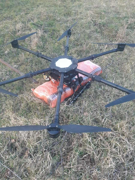 İran-Azərbaycan sərhədində müşahidə edilən PUA zərərsizləşdirildi (FOTO)