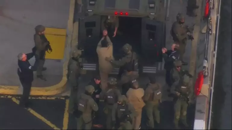 Maduro məhkəməyə belə aparıldı (FOTO/VİDEO)