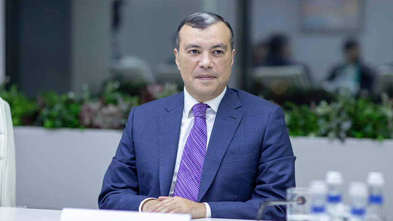 Sahil Babayev sabiq bankiri direktor təyin etdi (FOTO)