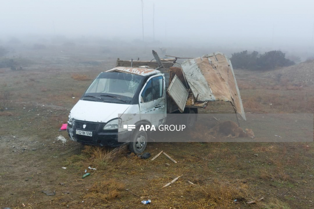 Hacıqabulda zəncirvari qəzada 5 nəfər xəsarət aldı (FOTO)