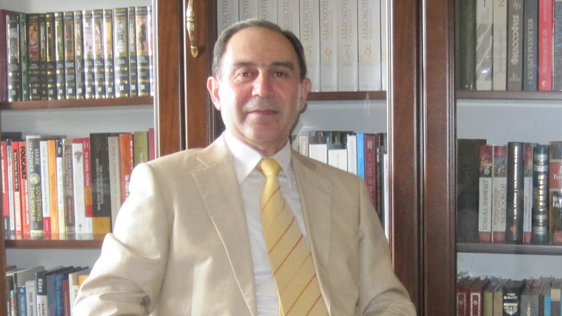 Dünyanın Kökündən Çiçəyinədək (ESSE)