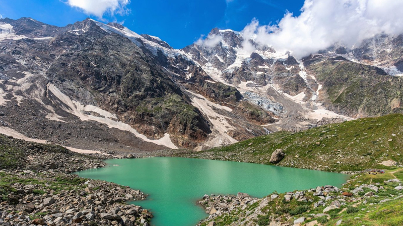 Buzlaqların əriməsi gizli təhlükəni üzə çıxardı - Alimlər