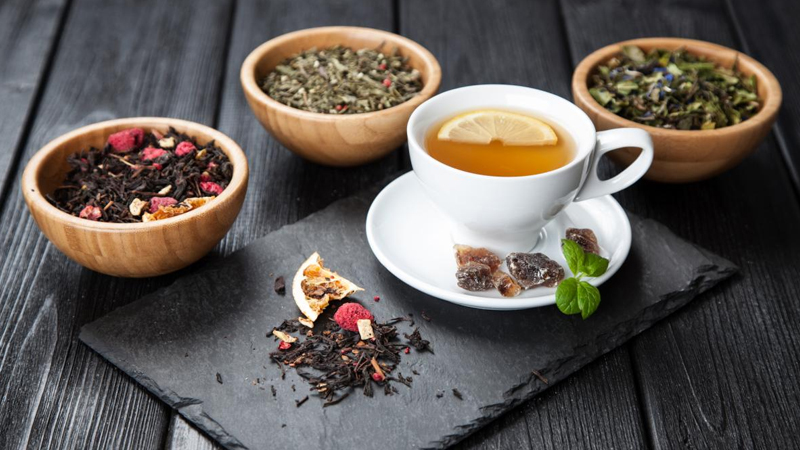 Qara və ya yaşıl çay: Orqanizm üçün hansı daha faydalıdır?