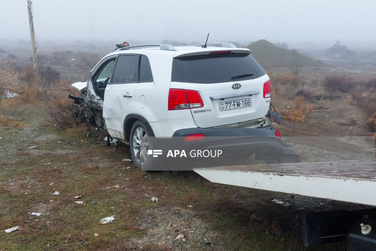 Hacıqabulda zəncirvari qəzada 5 nəfər xəsarət aldı (FOTO)