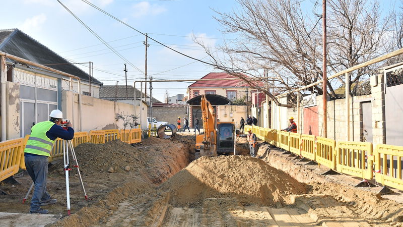 7 küçədə üzərində evlər tikilən xətlərin yeri dəyişdirildi (FOTO/VİDEO)