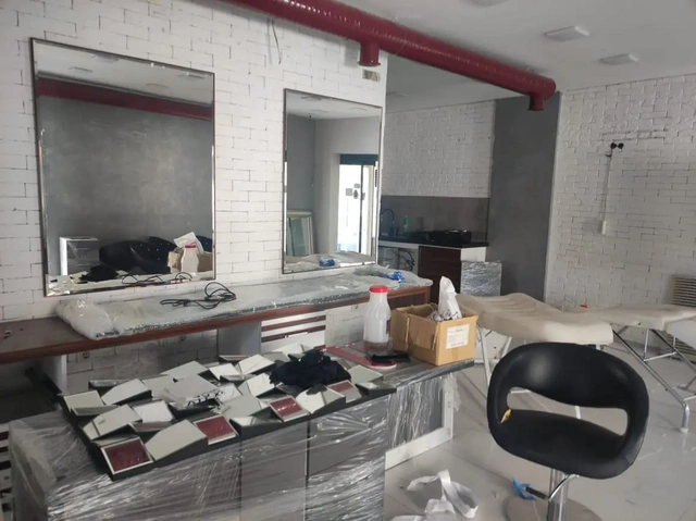 Bakıda 1,7 milyonluq əmlak hərraca çıxarıldı (FOTO)