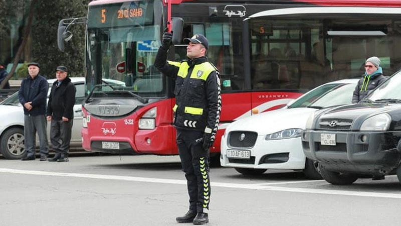 20 Yanvar şəhidlərinin xatirəsi bir dəqiqəlik sükutla yad olundu