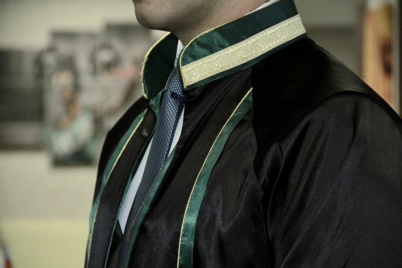 Azərbaycanda fəaliyyət göstərən vəkillərin sayı açıqlandı