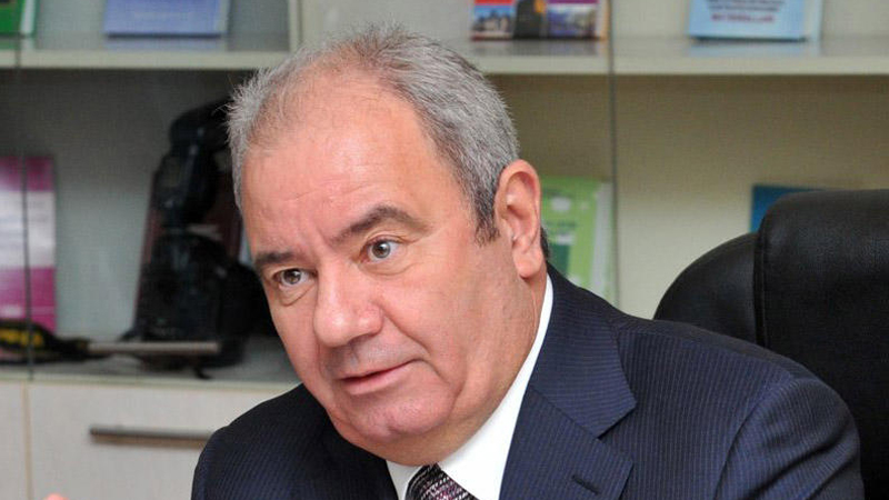 Sabiq nazir baş direktor vəzifəsini də itirdi