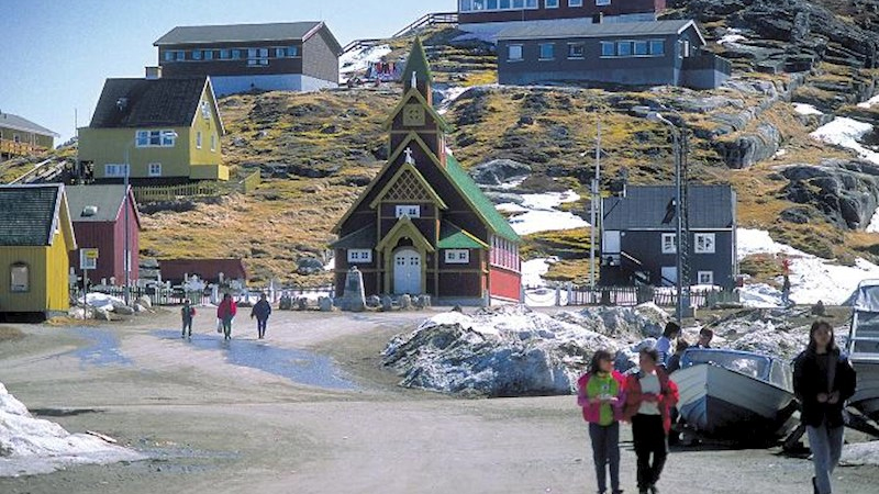 Qrenlandiya sakinlərinə 1 milyonluq vəd: Bu, realdırmı?